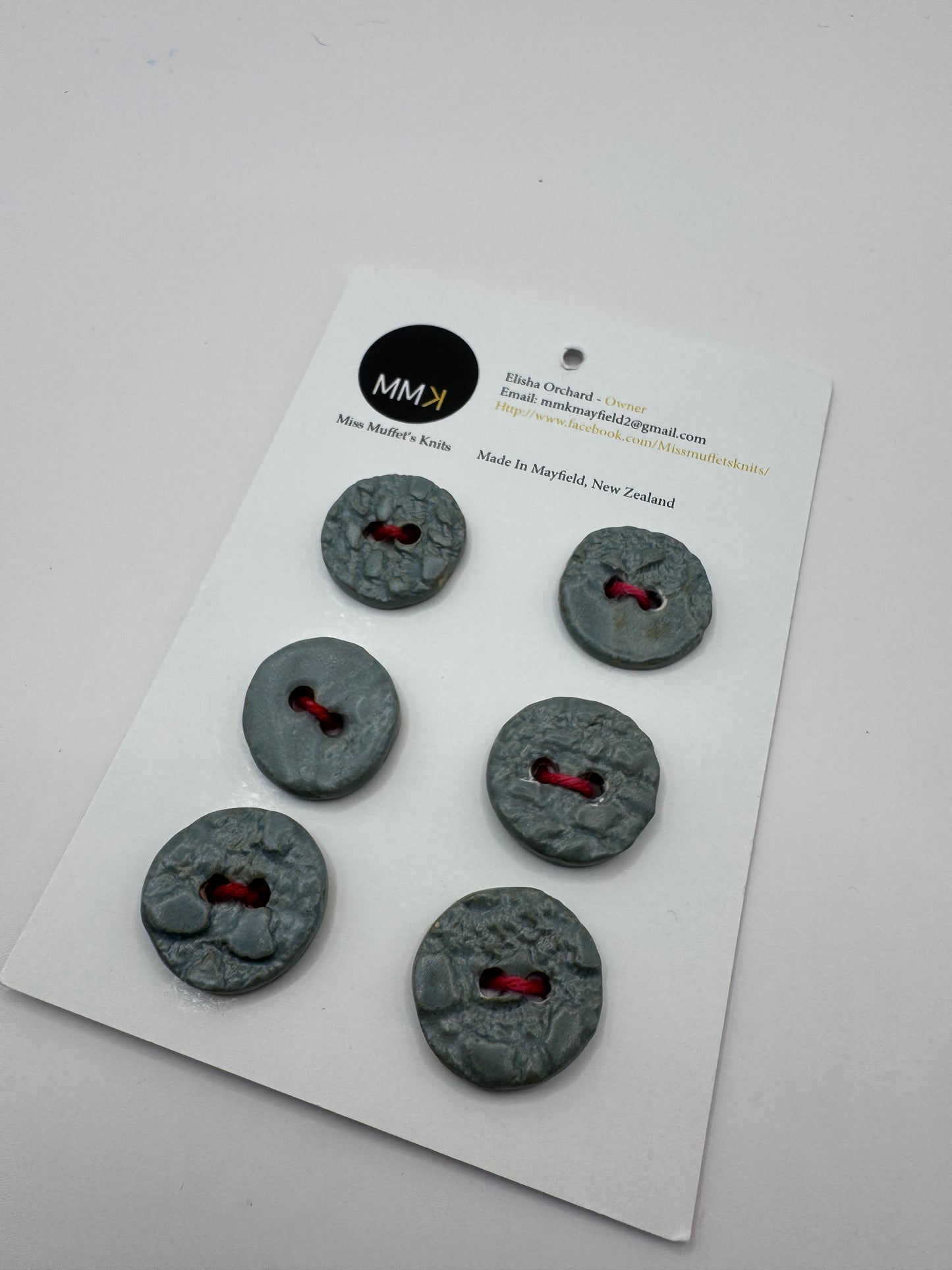 Miss Muffet's Knits: Ceramic Buttons - 2cm 6 per sheet