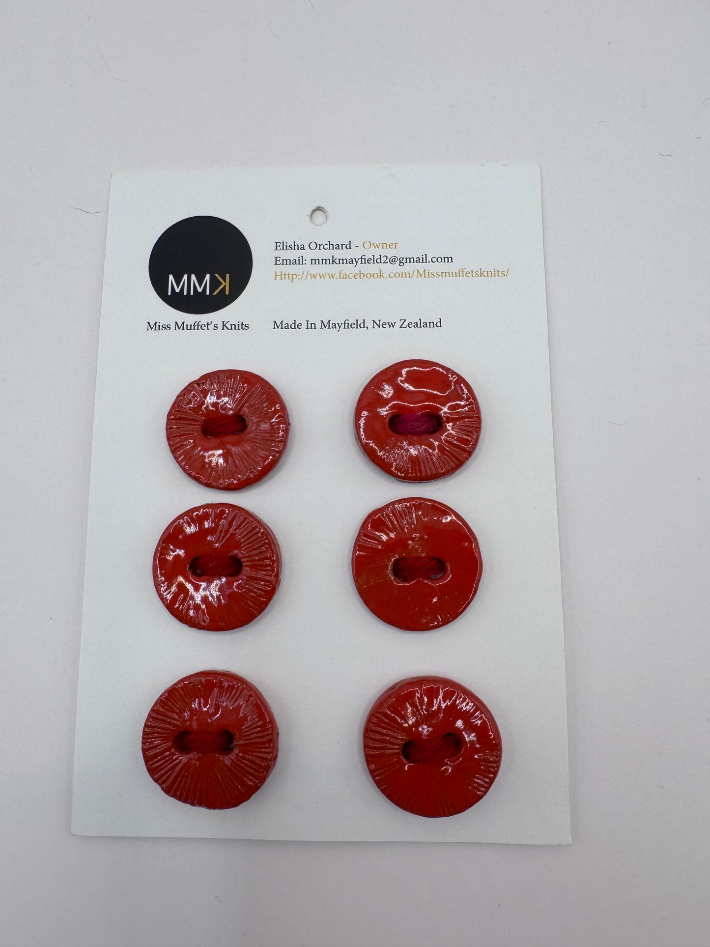 Miss Muffet's Knits: Ceramic Buttons - 2cm 6 per sheet