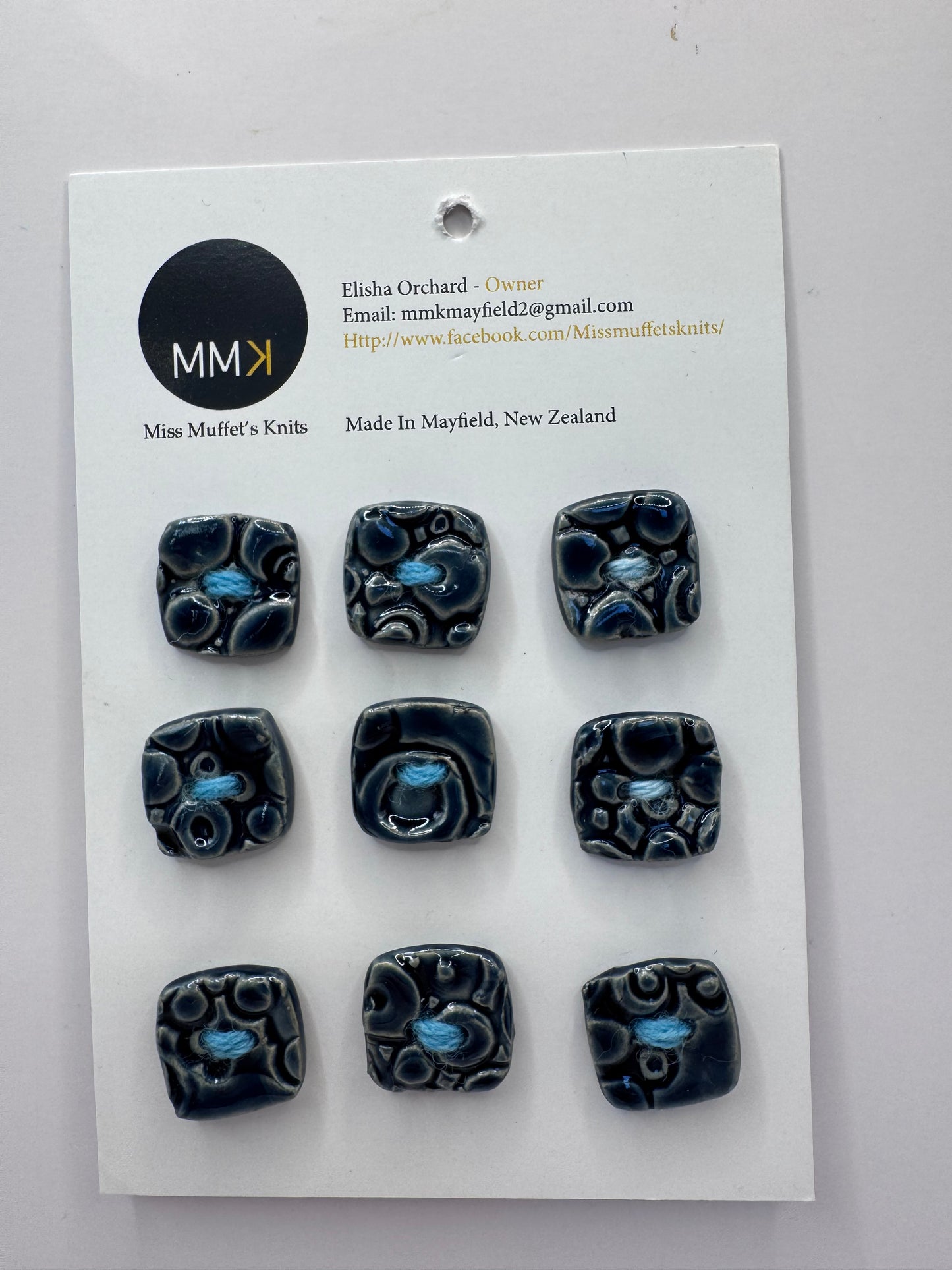 Miss Muffet's Knits: Ceramic Buttons - 9 per sheet