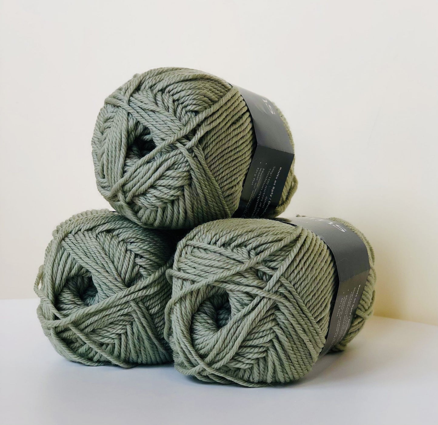 Touch Yarns - Pure Merino 8ply / Double Knit